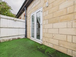 Courtyard- click for photo gallery